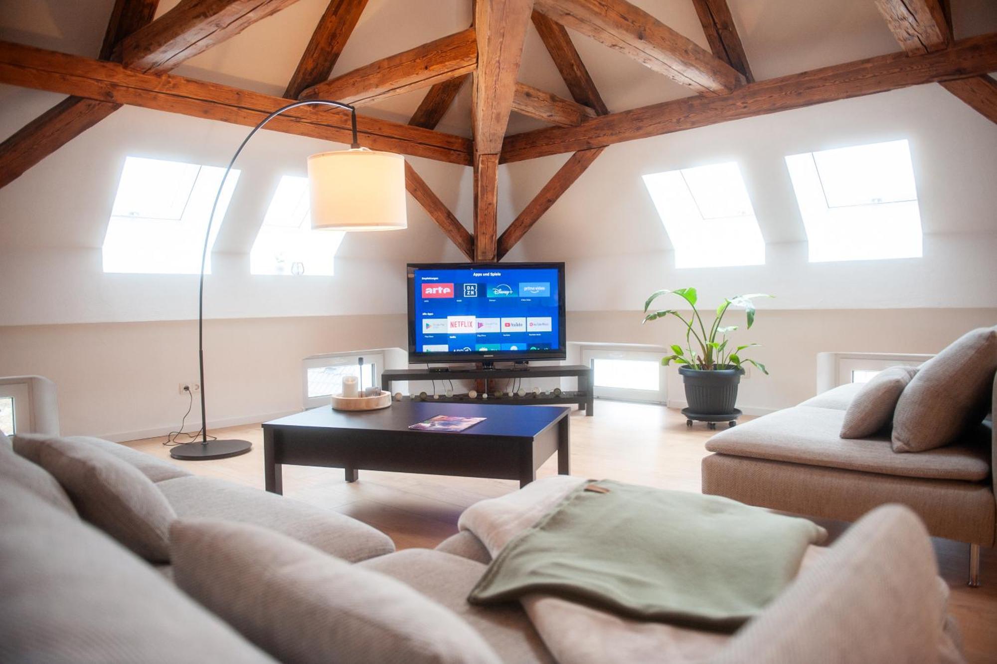 Schlossberg - Ferienwohnung Im Herzen Von Selb Buitenkant foto