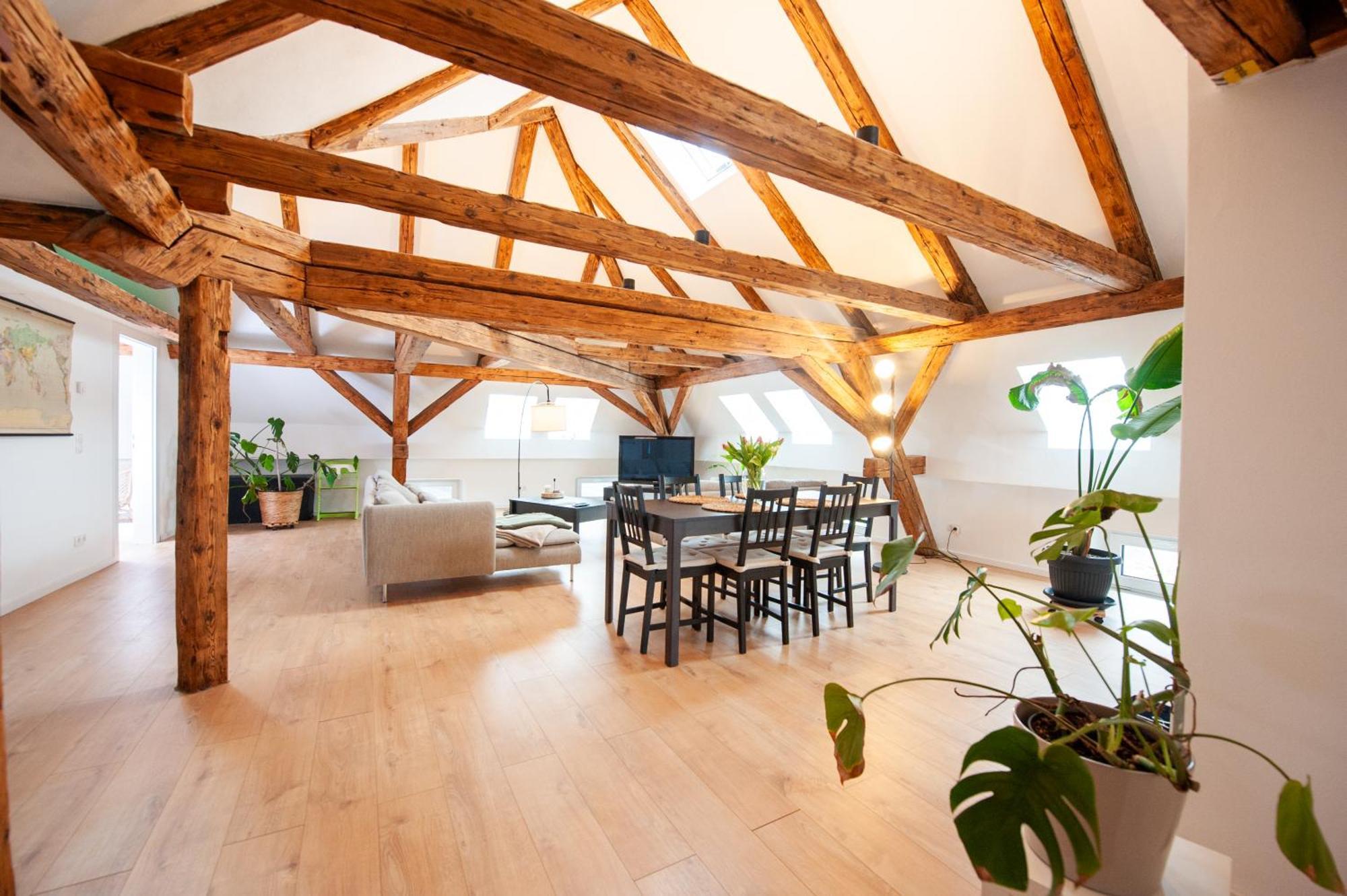 Schlossberg - Ferienwohnung Im Herzen Von Selb Buitenkant foto